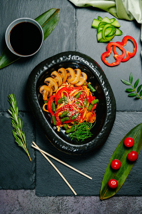 WOK-ЛАПША с грибами